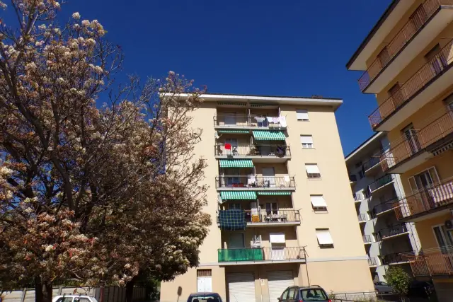 3-room flat in Via Milite Ignoto, Busalla - Photo 1