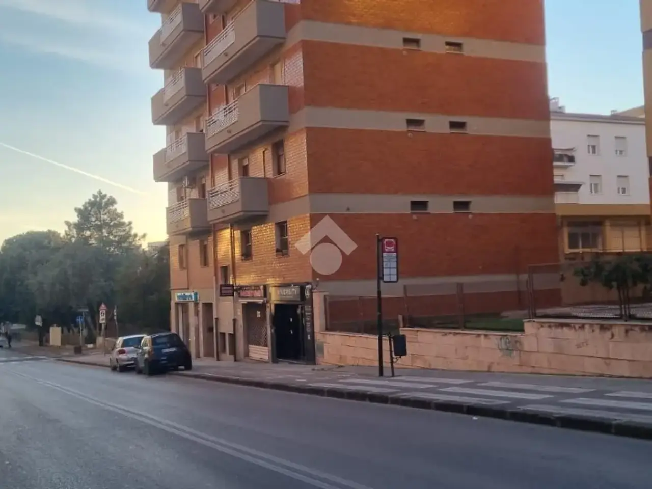 Negozio in Via Duca degli Abruzzi 25, Sassari, {3} - Foto 1