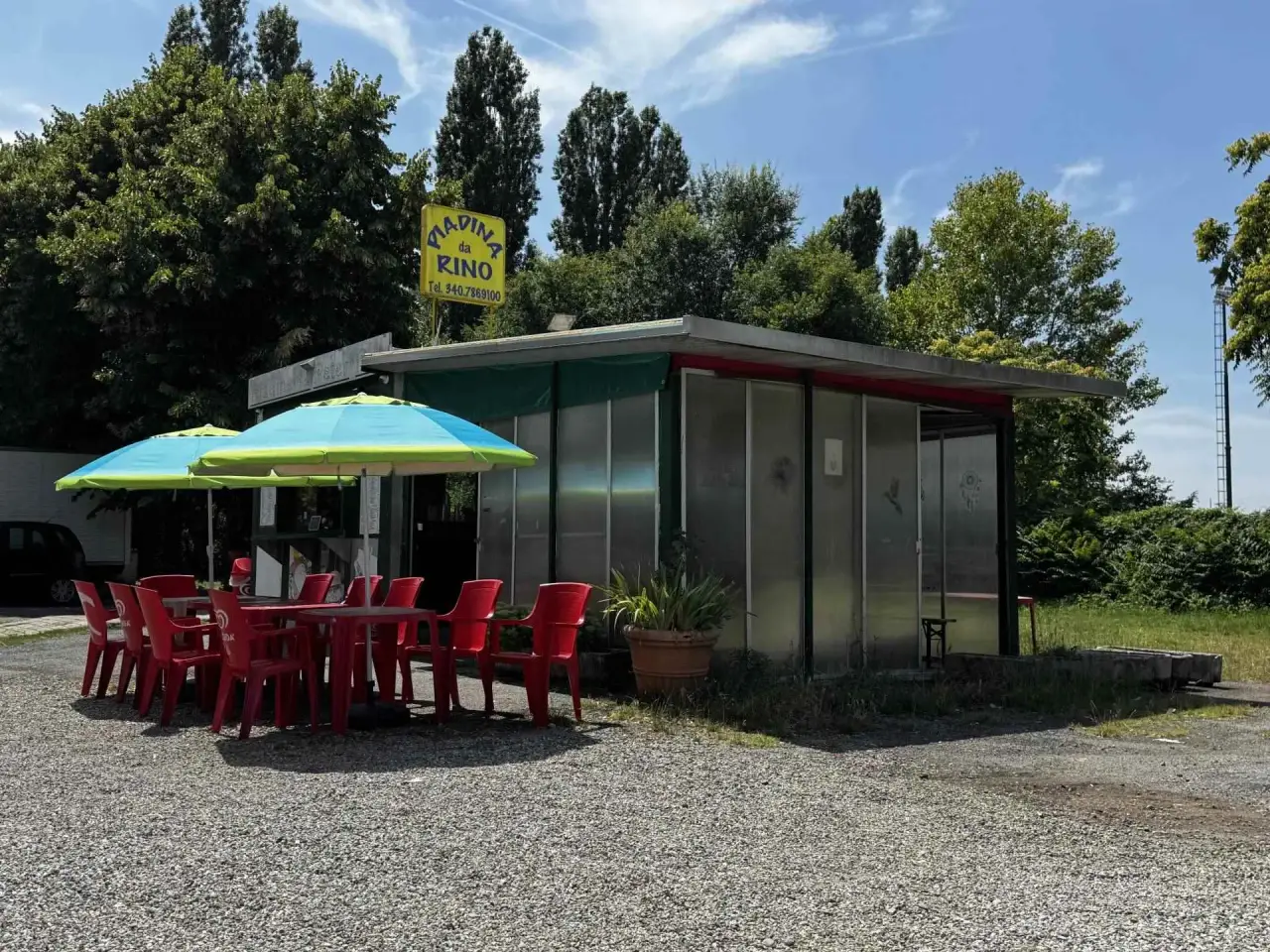 Negozio in Via dei Pini, Pieve Emanuele, {3} - Foto 2
