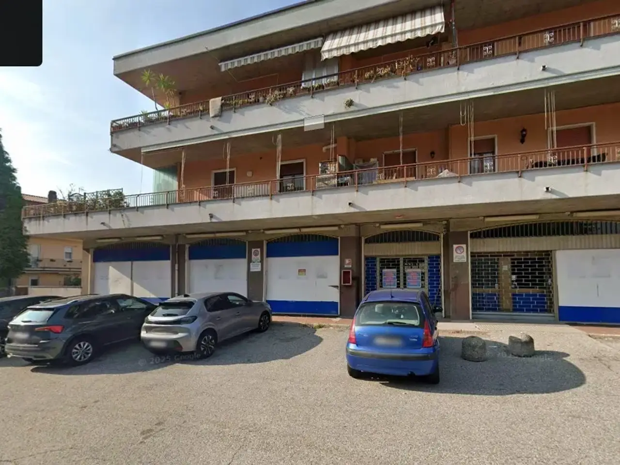 Esercizio commerciale in , Induno Olona, {3} - Foto 1