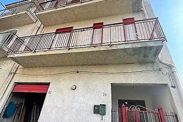 Detached house in Via del Calvario 70, Casteldaccia - Photo 1