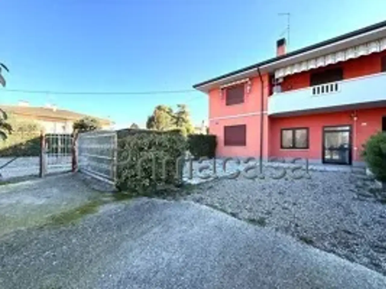 Negozio in Via Pasubio 21, Minerbe, {3} - Foto 1
