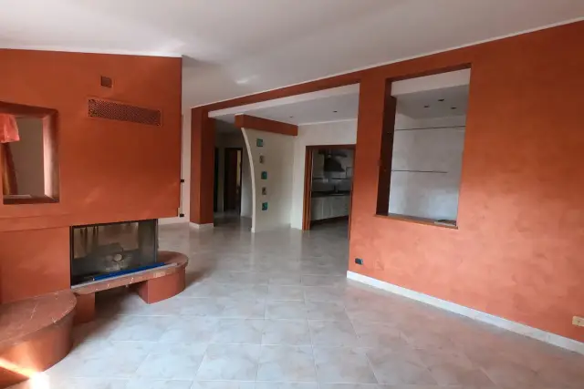 4-room flat in Via Oliva  16, Borgo San Dalmazzo - Photo 1