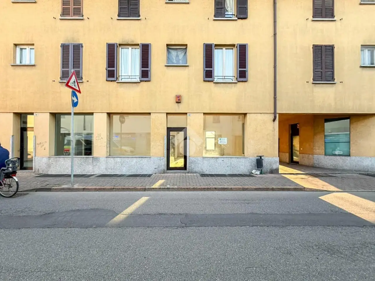 Negozio in Via Roma 32, Castiglione D'Adda, {3} - Foto 1