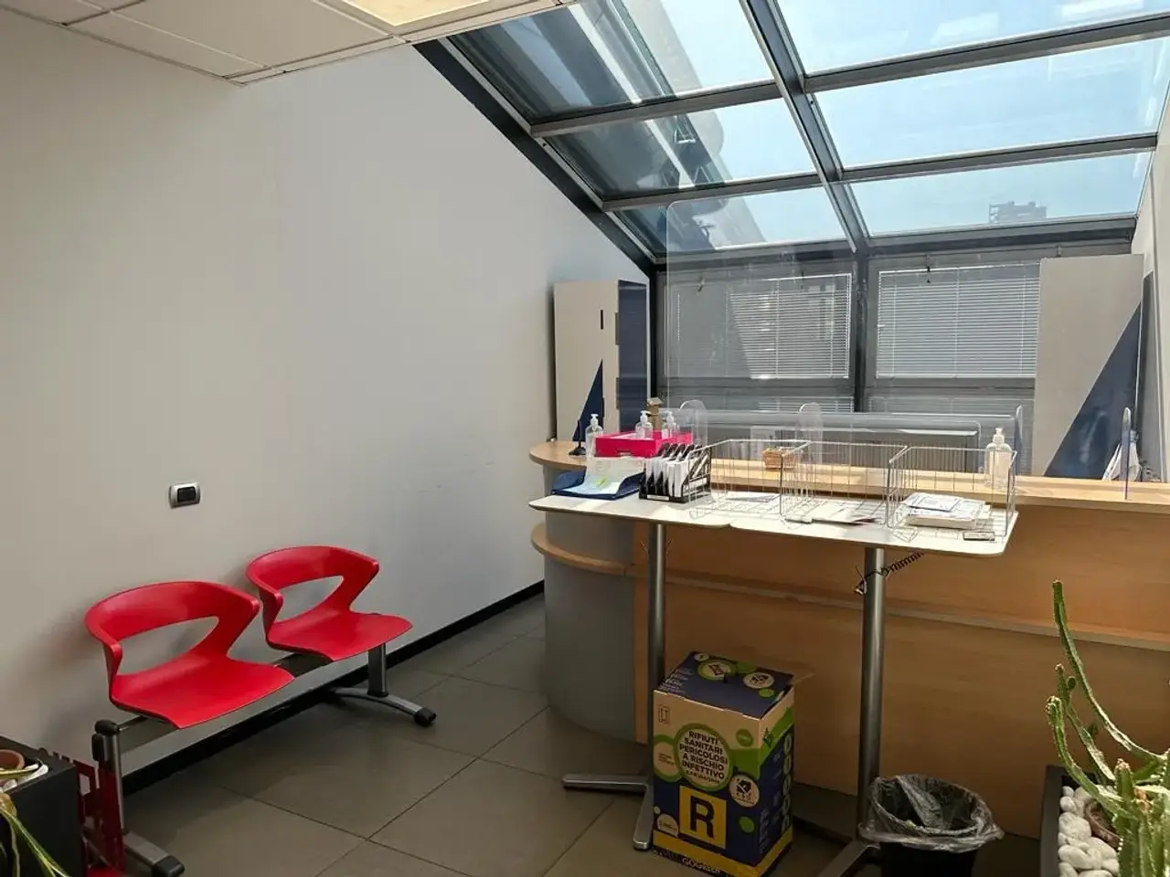 Ufficio in Via Lavoratori Autobianchi 1, Desio, {3} - Foto 2