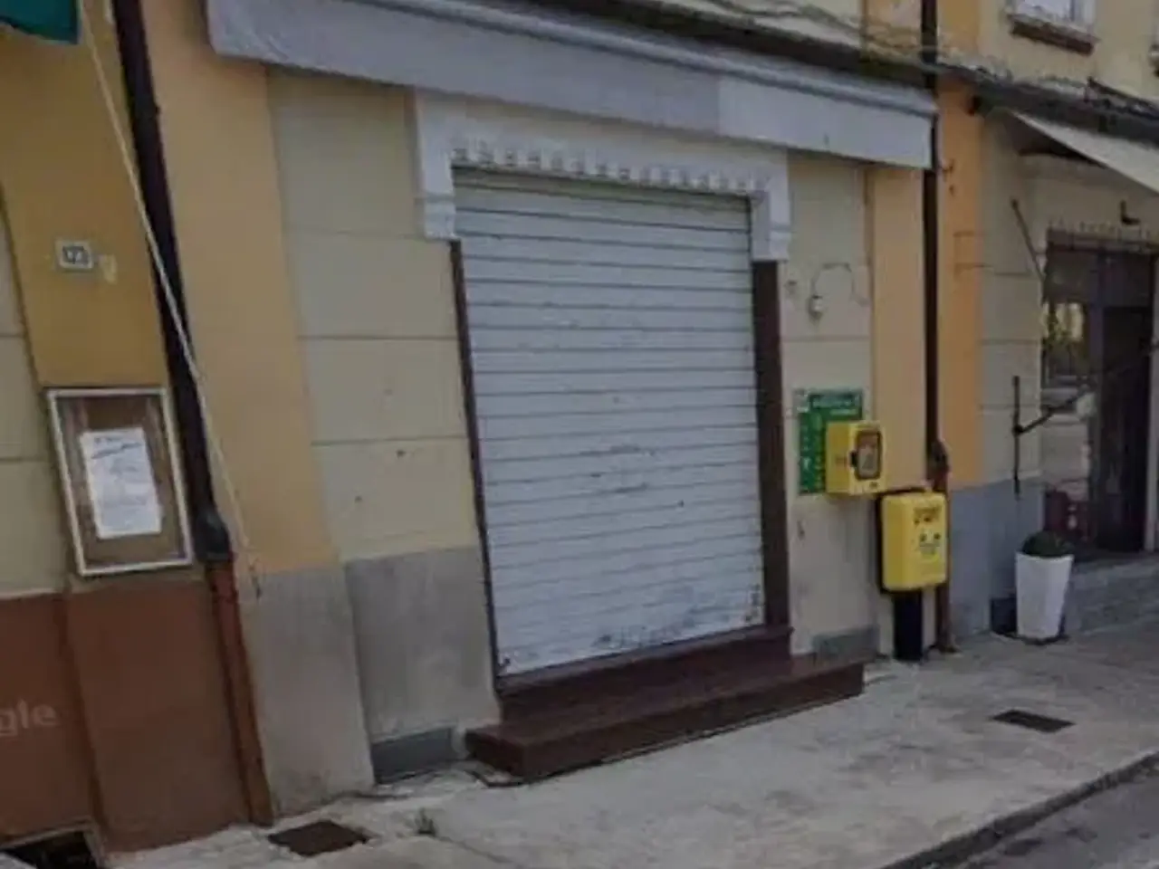 Negozio in Via Roma, Bagnolo San Vito, {3} - Foto 2