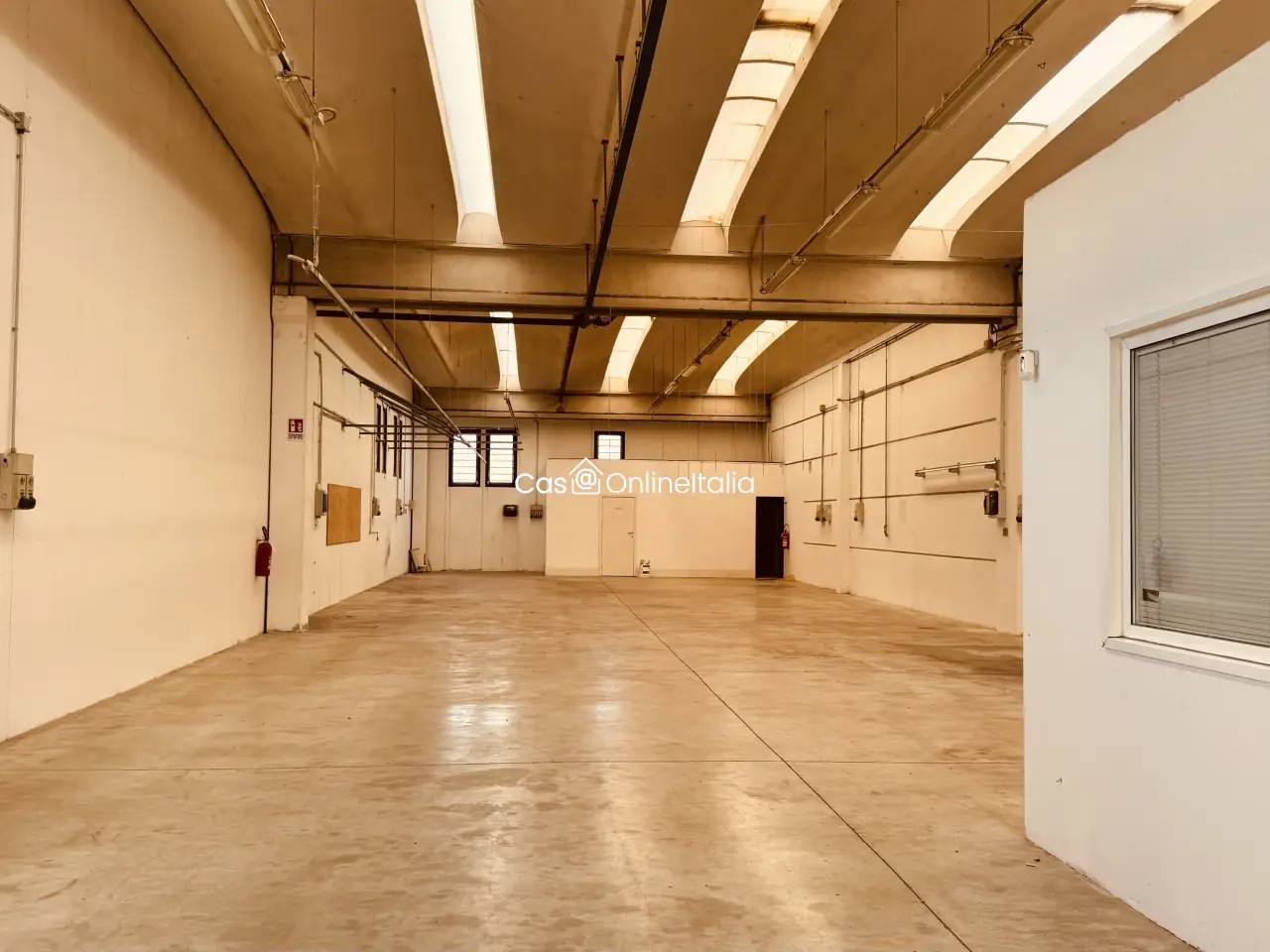 Palazzina commerciale in Via Larga 155, Quarrata, {3} - Foto 2