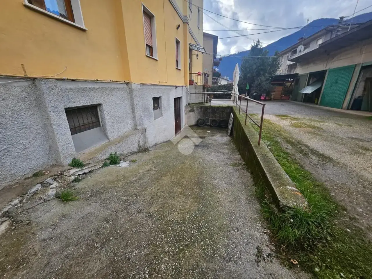 Magazzino in Via Marconi 47, Sarezzo, {3} - Foto 1