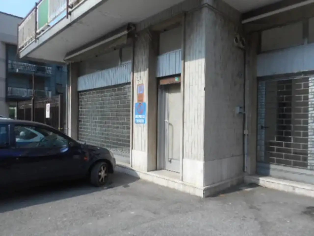 Negozio in Corso Promessi Sposi, Lecco, {3} - Foto 1