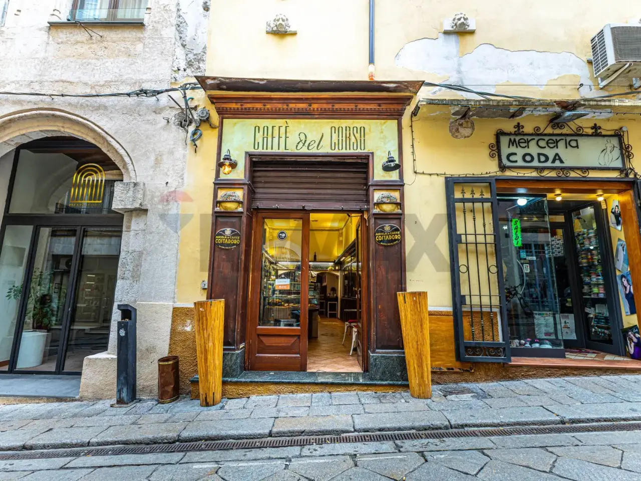 Bar in , Sassari, {3} - Foto 2