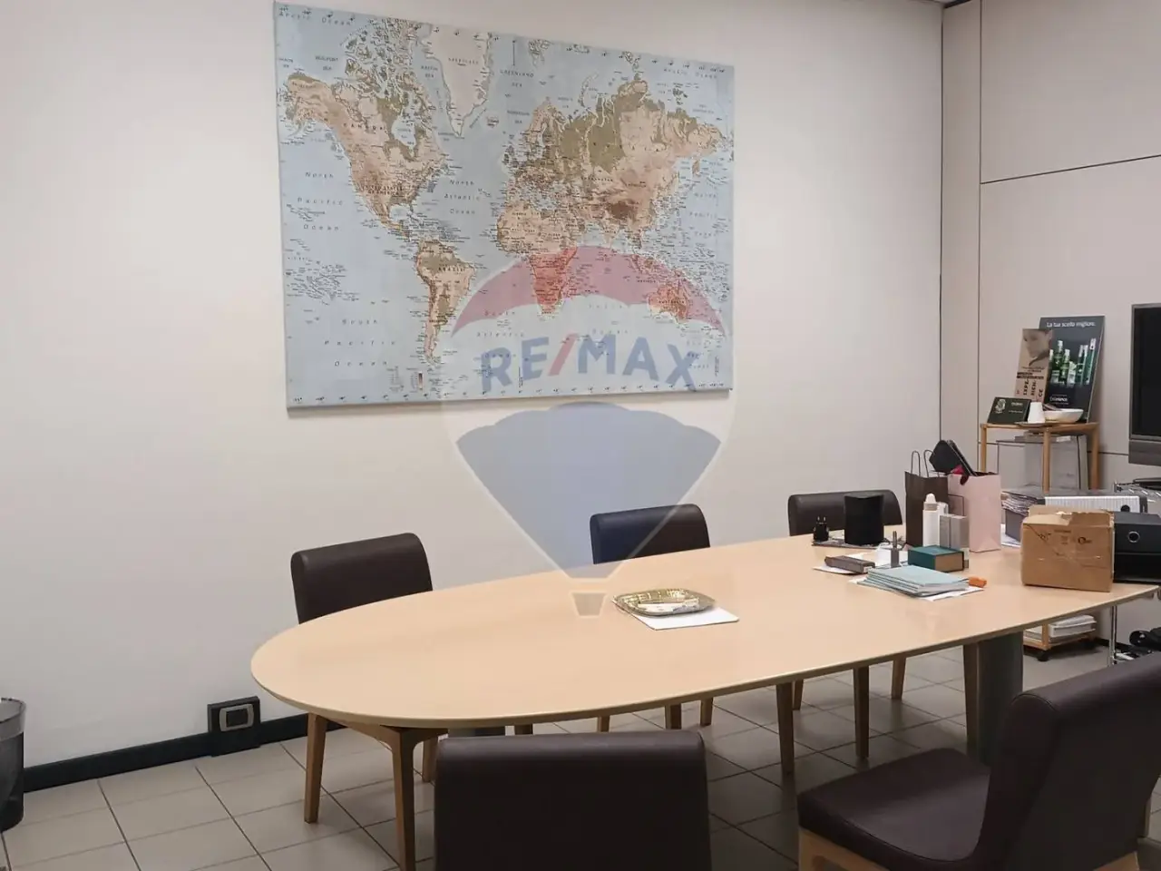 Negozio in Via della Comunità Europea 22/24, Figline e Incisa Valdarno, {3} - Foto 1
