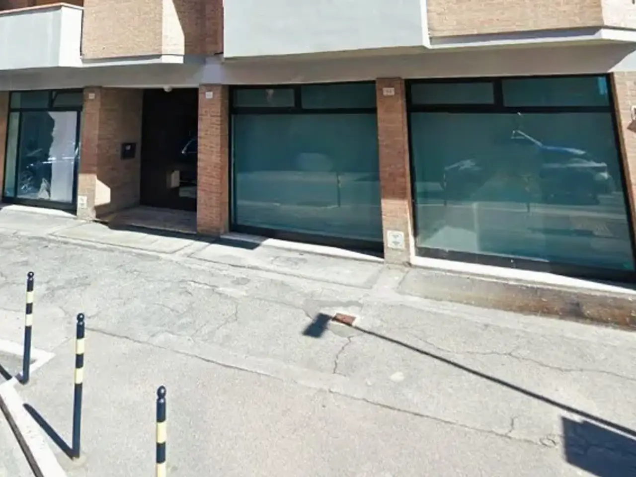Negozio in Viale Camillo Benso di Cavour, Siena, {3} - Foto 2