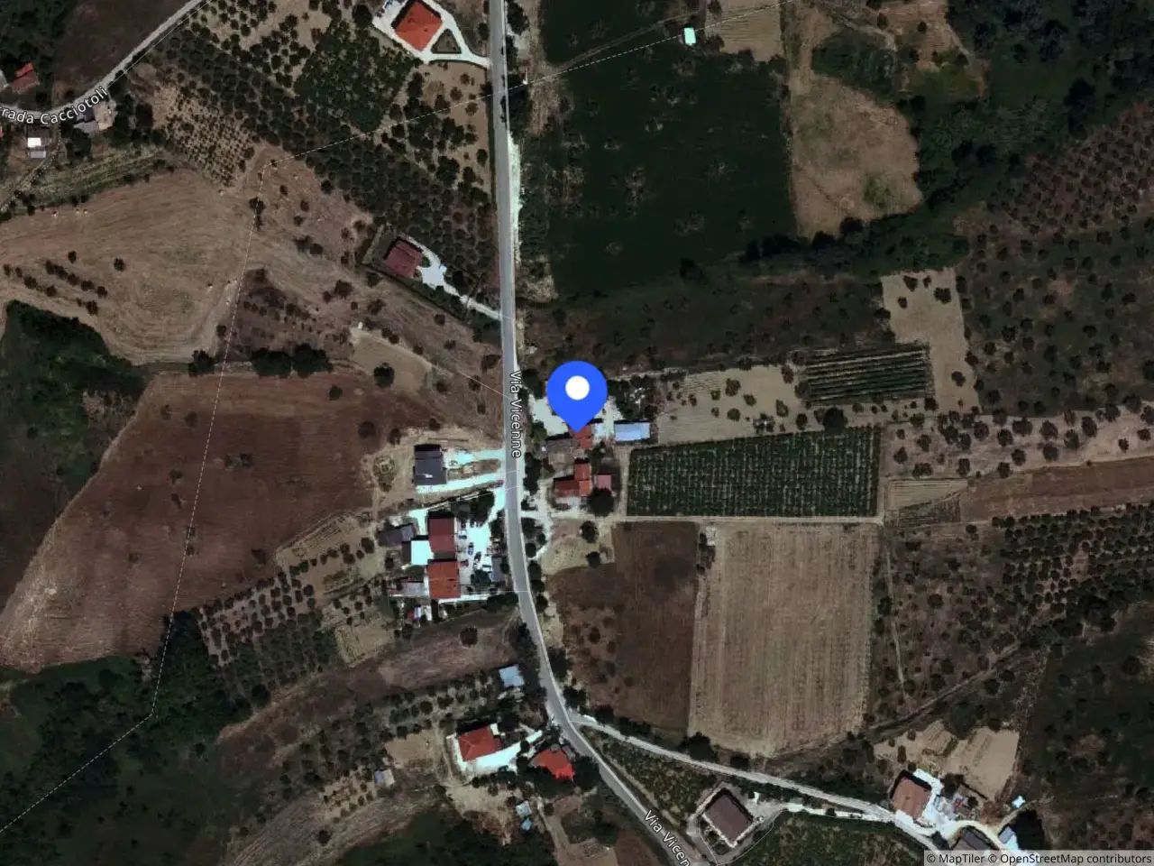 Laboratorio in Via Vicenne 170 170, Fara Filiorum Petri, {3} - Foto 1