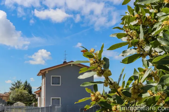 Mansion in Via Francesco Paiola 77, Verona - Photo 1