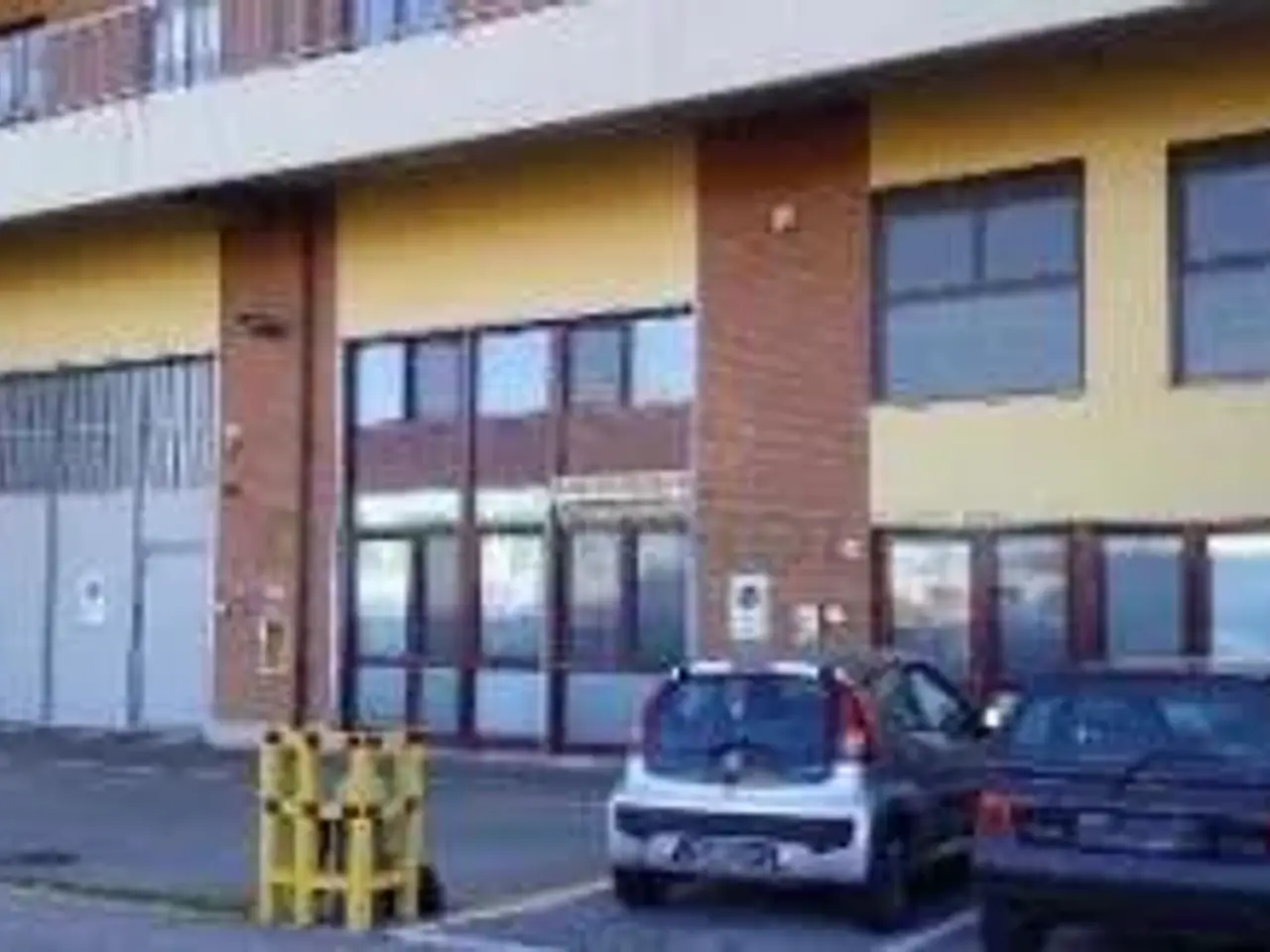 Capannone in Via Calcinaro 2089/2095, Cesena, {3} - Foto 2