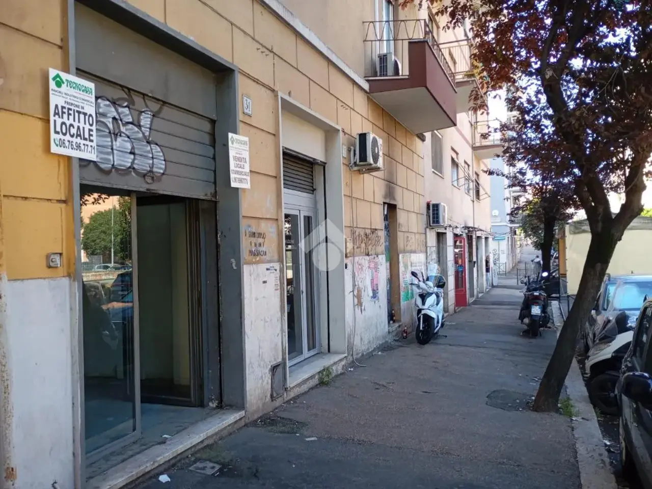 Negozio in Via Bartolomeo Perestrello 31, Roma, {3} - Foto 2