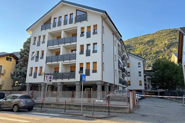 Wohnung in Corso Saint-Martin-De-Corleans, Aosta - Foto 1