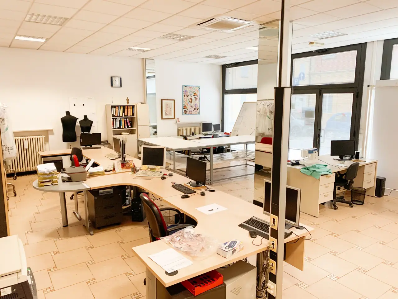 Negozio in Via Guardia Nazionale 20/B, San Giovanni In Persiceto, {3} - Foto 1