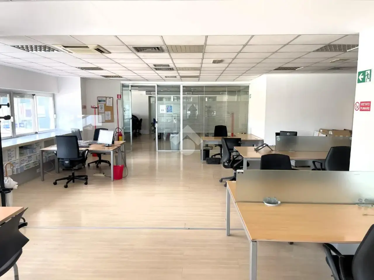 Ufficio in Viale della Repubblica, Villorba, {3} - Foto 1
