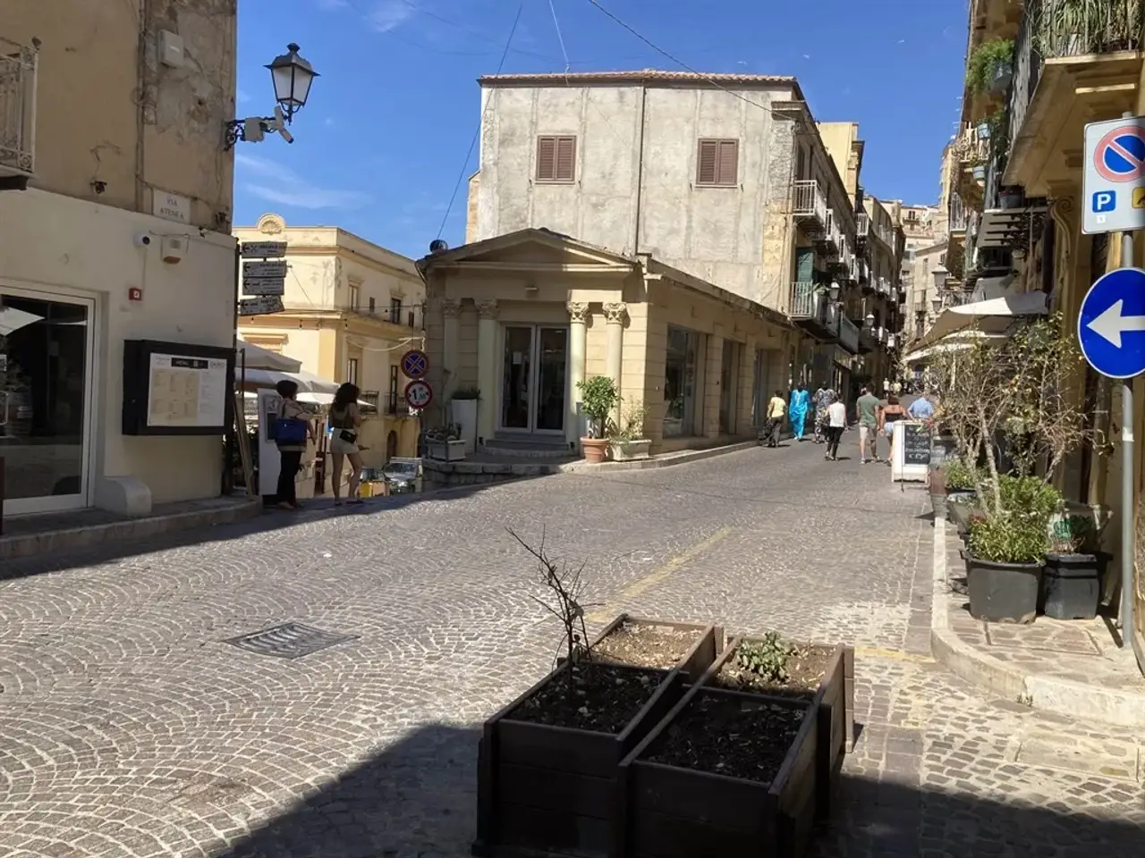 Locale commerciale in Salita Giambertoni 2, Agrigento, {3} - Foto 2