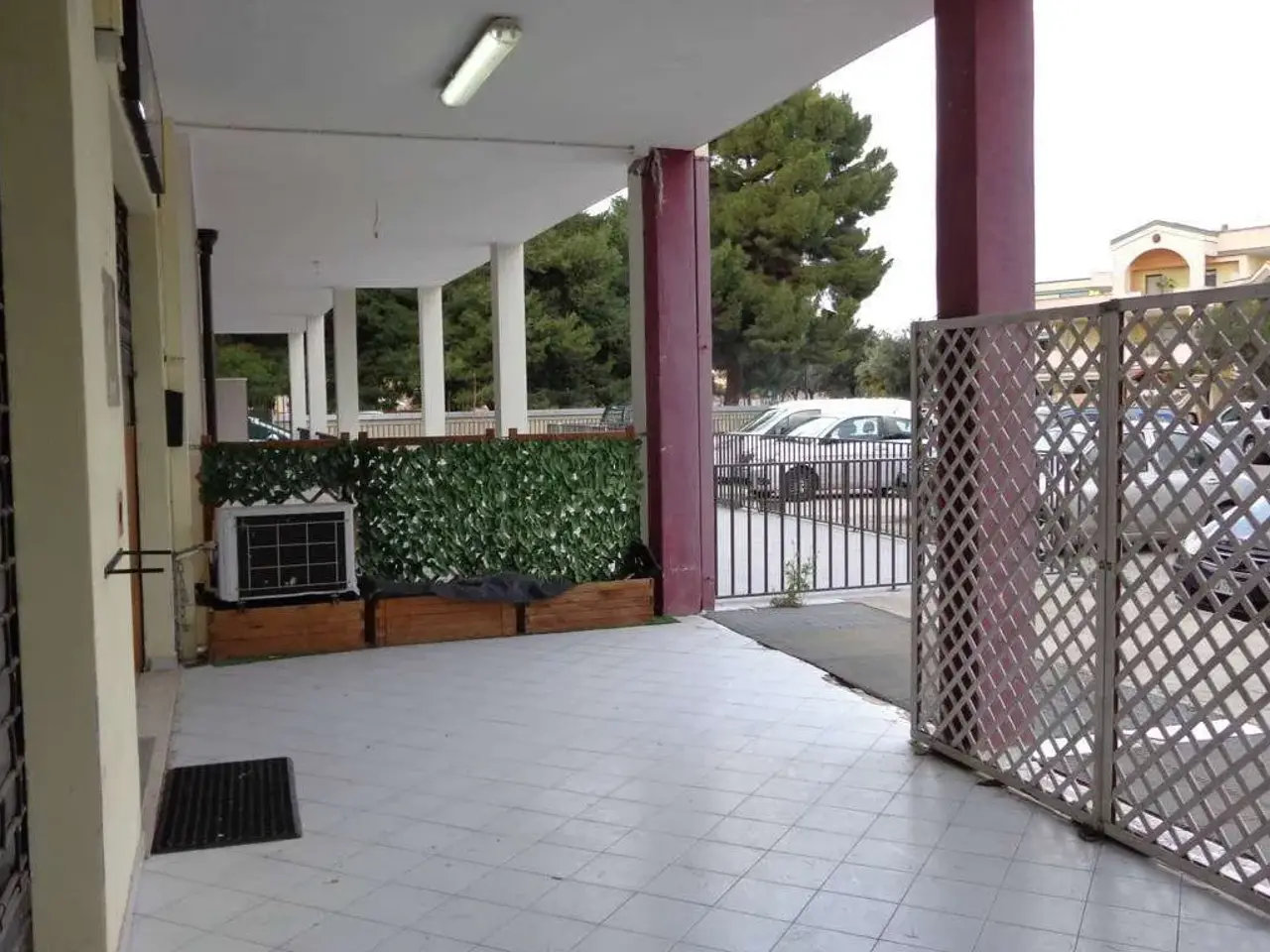 Negozio in , Selargius, {3} - Foto 2
