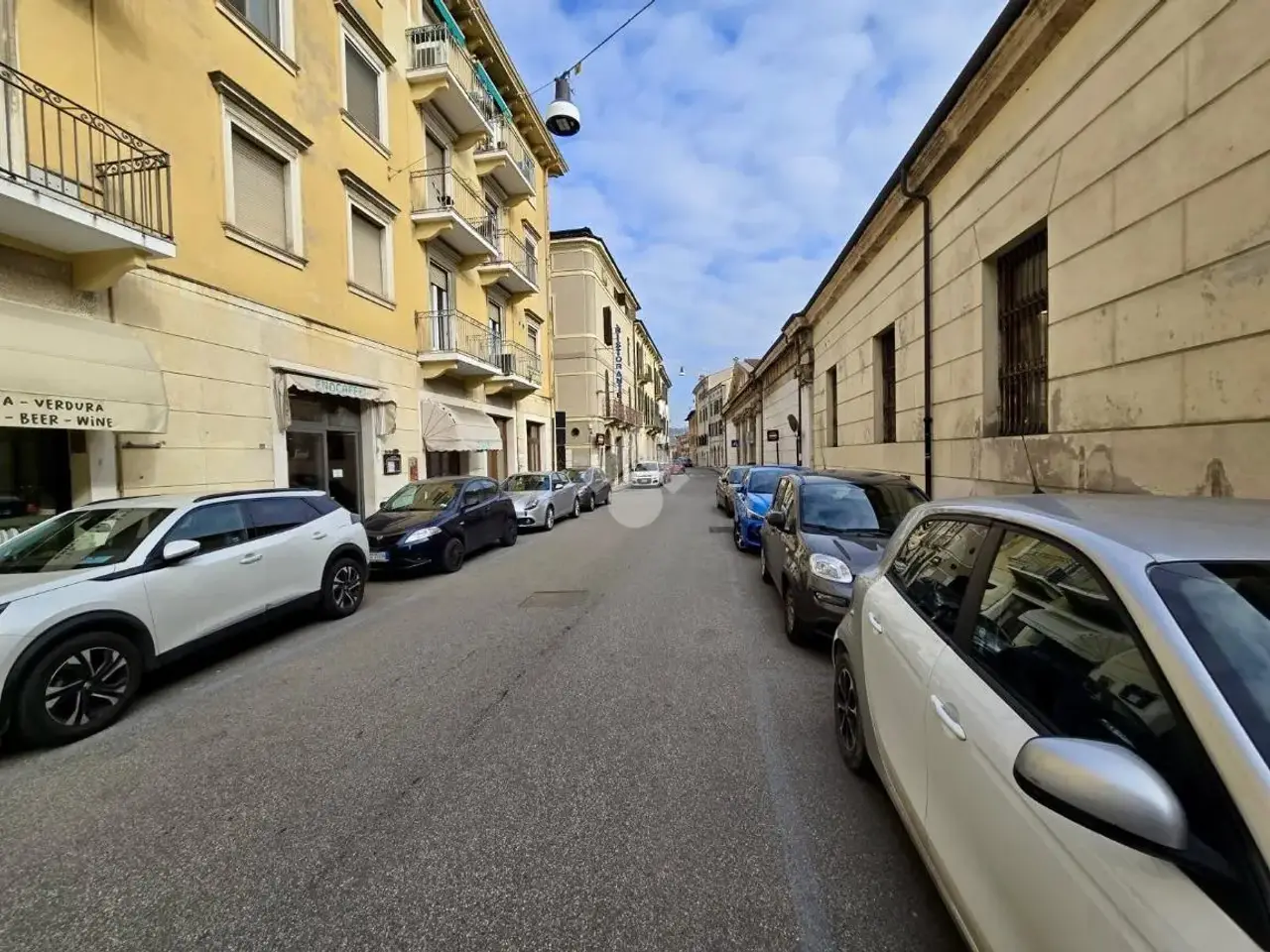 Negozio in Via Macello 14, Verona, {3} - Foto 2