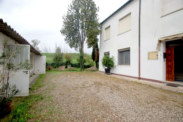 Vierzimmerwohnung, Ferrara - Foto 1