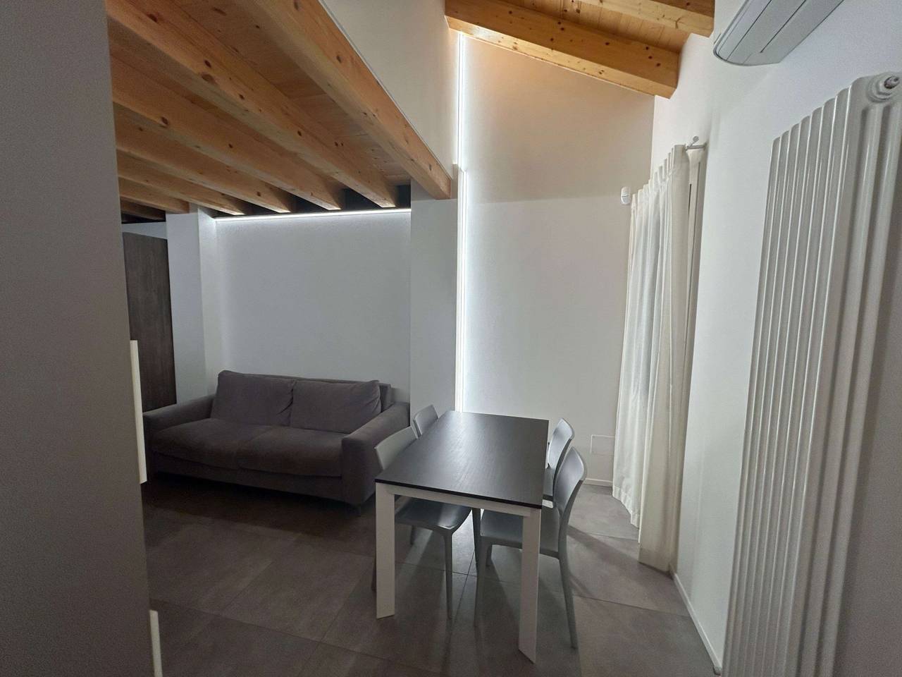 immagine annuncio 5 di 8