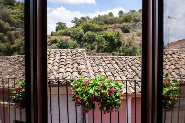 Casa indipendente in Via Giuseppe Giusti 99, Ragusa - Foto 1