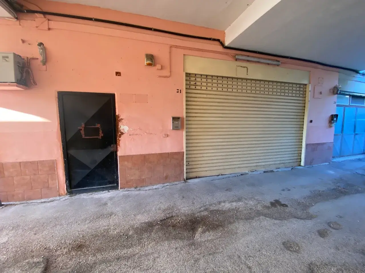 Parcheggio chiuso in Via Andrej Sacharov 53, Valenzano, {3} - Foto 1