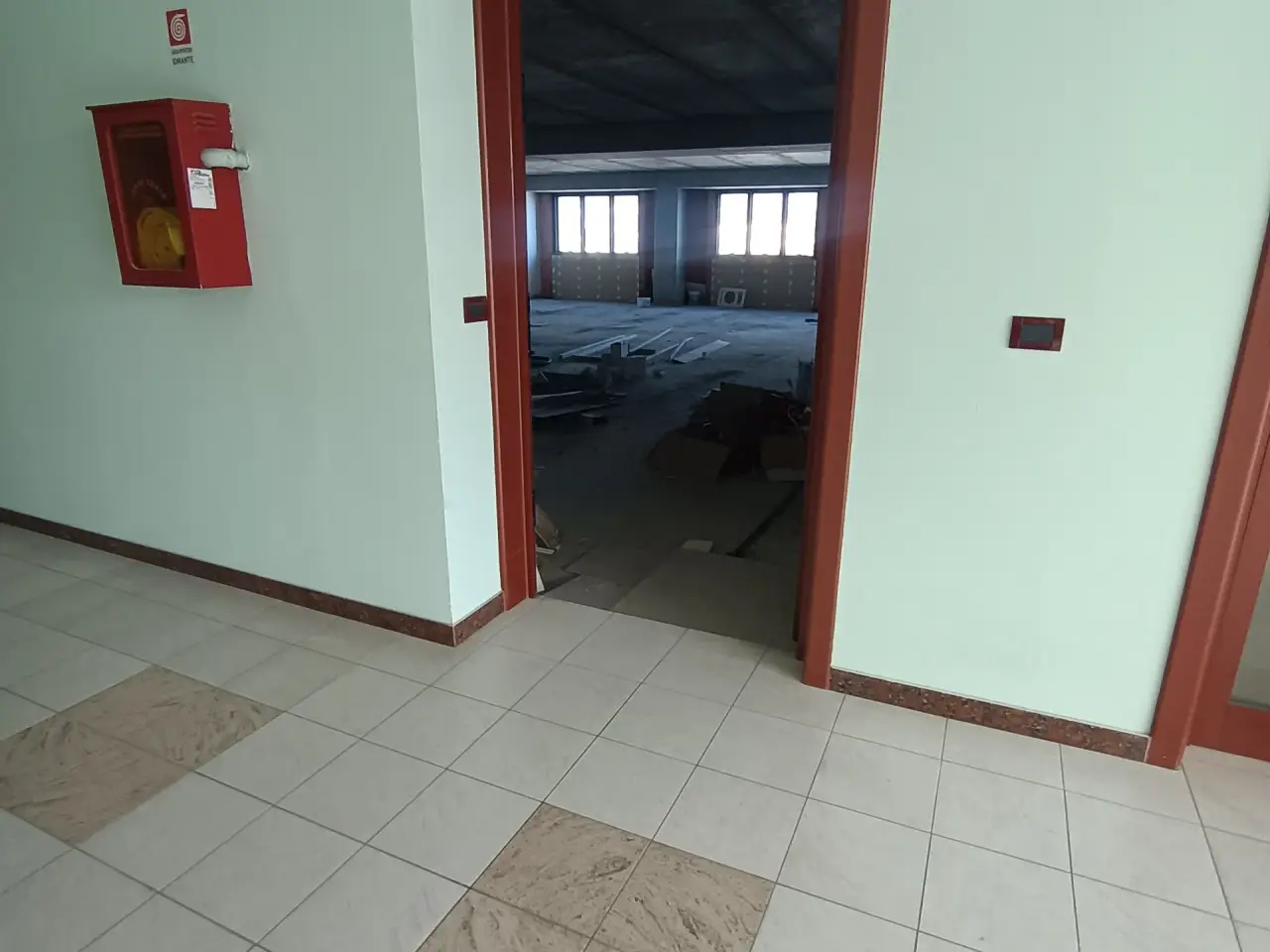 Palazzina commerciale in , San Benedetto Del Tronto, {3} - Foto 1