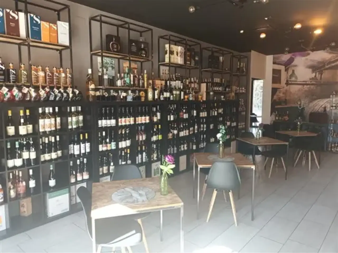 Bar in Via Roma, Pomezia, {3} - Foto 1