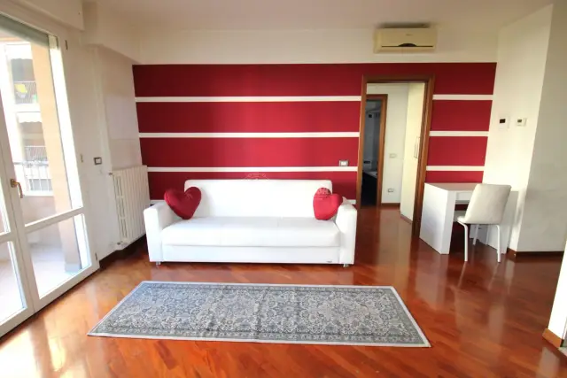 2-room flat in Via San Mirocle 6, Milano - Photo 1