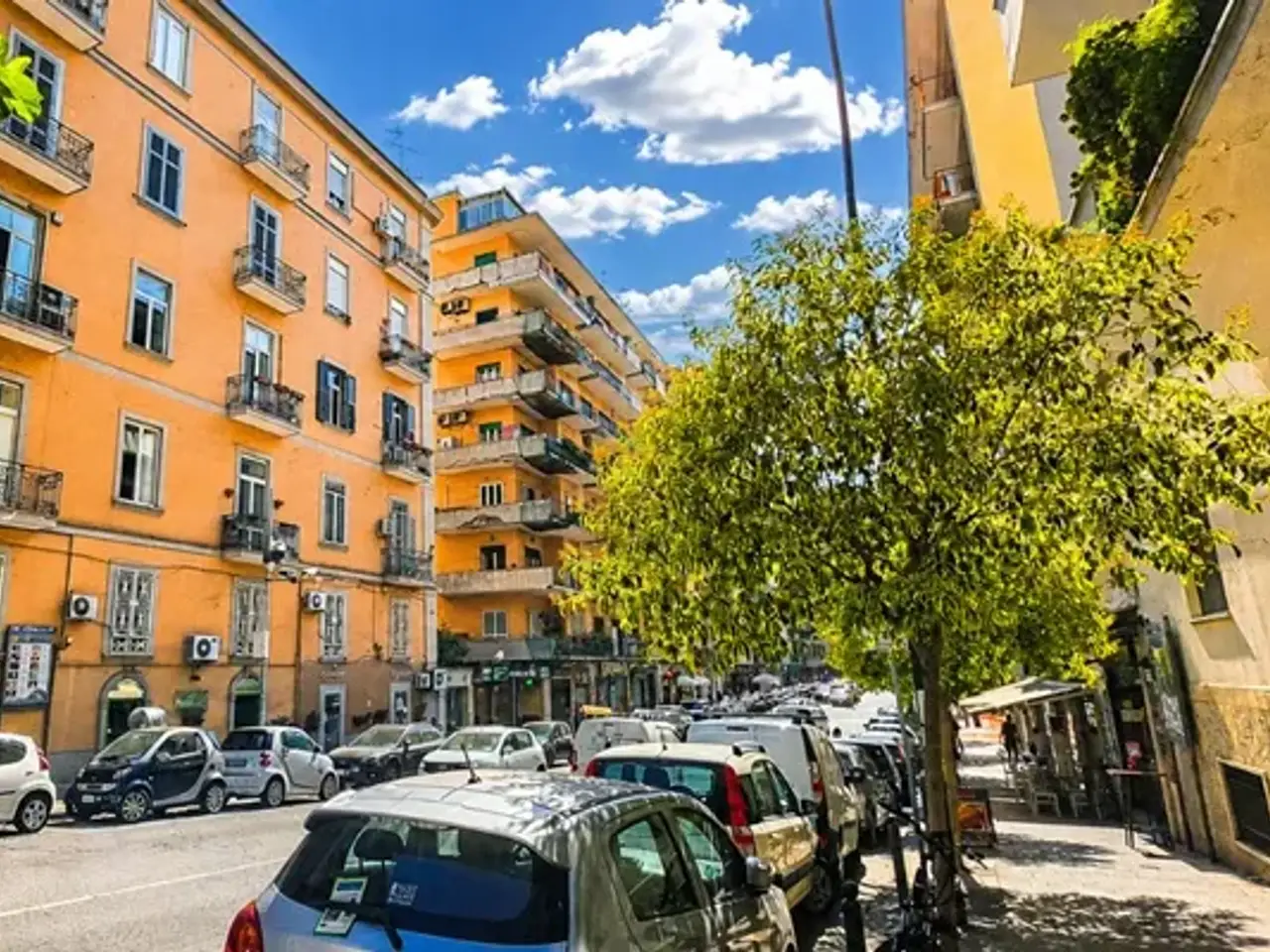 Ufficio in Via Francesco Cilea 26, Napoli, {3} - Foto 1