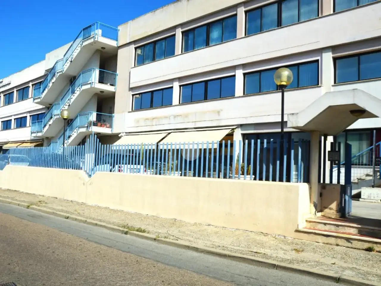 Ufficio in Via Semelia 2, Cagliari, {3} - Foto 2