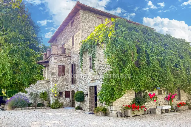 Country house or cottage, Todi - Photo 1