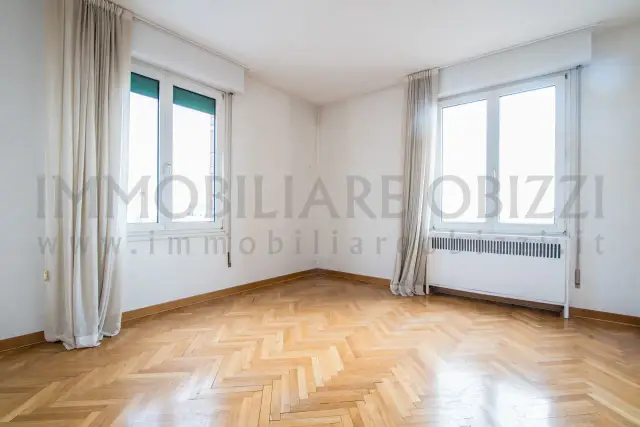 Vierzimmerwohnung in Piazza Garibaldi, Padova - Foto 1