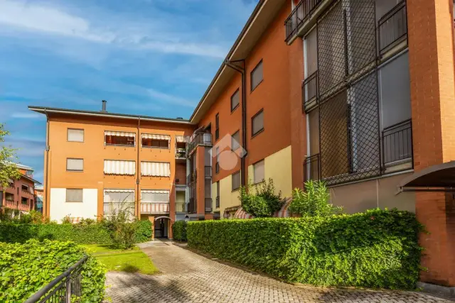 Vierzimmerwohnung in Via Principe Amedeo 51, Beinasco - Foto 1