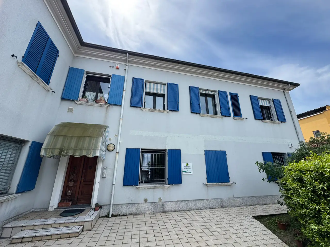 Palazzina commerciale in Via Melozzo da Forlì 36, Rimini, {3} - Foto 1