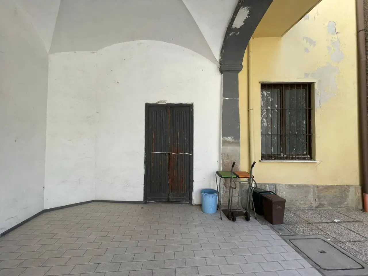 Locale commerciale in Piazza Giuseppe Mazzini 4, San Giorgio Su Legnano, {3} - Foto 1