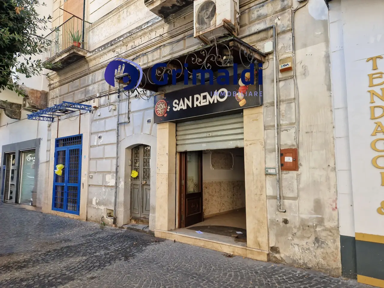Bar in Corso Vittorio Emanuele 437, Torre Annunziata, {3} - Foto 1