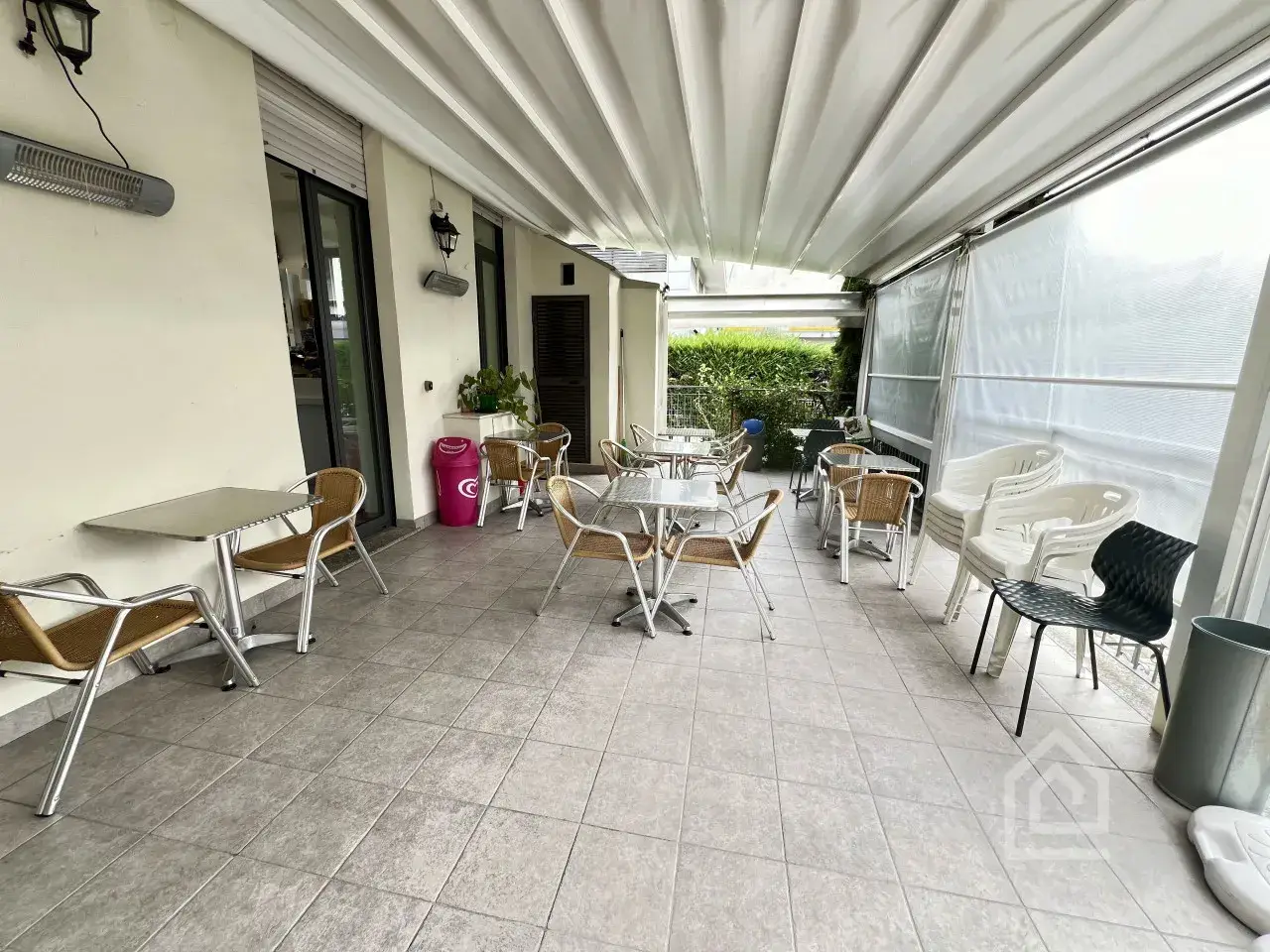 Bar in Strada San Mauro 14, Torino, {3} - Foto 2