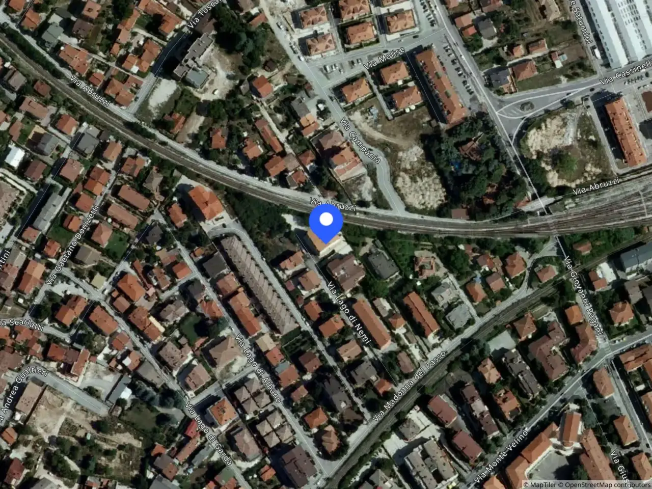 Garage in Via Lago di Nemi 8 8, Avezzano, {3} - Foto 2