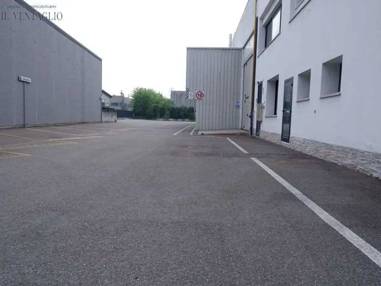 Capannone in , Fiorano Modenese, {3} - Foto 2