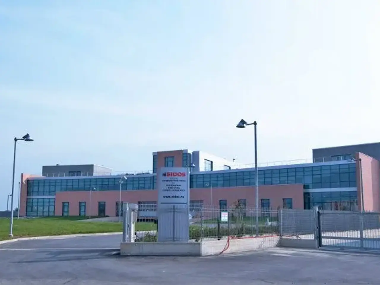 Ufficio in Via dell'Industria 11, Chieri, {3} - Foto 2