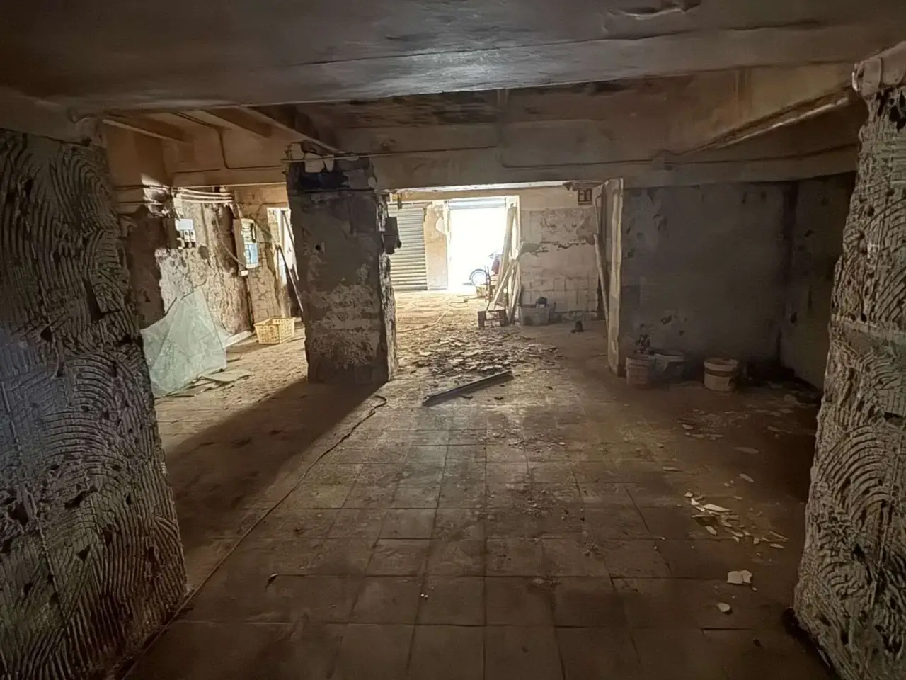Negozio in Via Mentana , Livorno, {3} - Foto 1