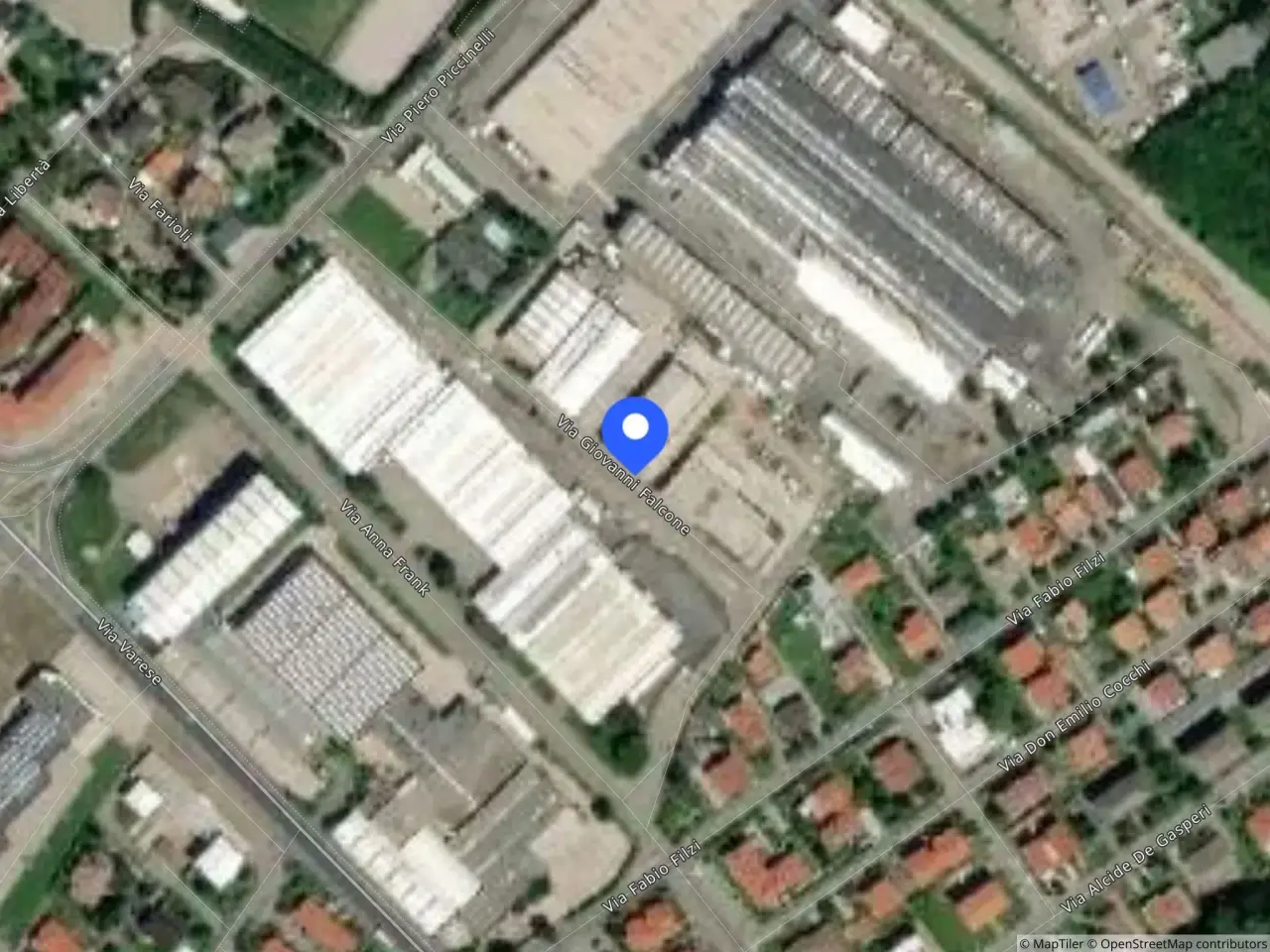 Fabbricato misto in Via Giovanni Falcone, 22076 Mozzate Co, Italia 22076, Mozzate, {3} - Foto 1