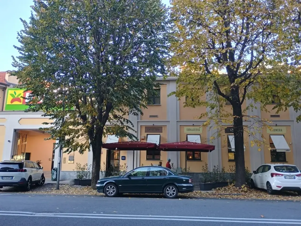 Esercizio commerciale in , Torino, {3} - Foto 1