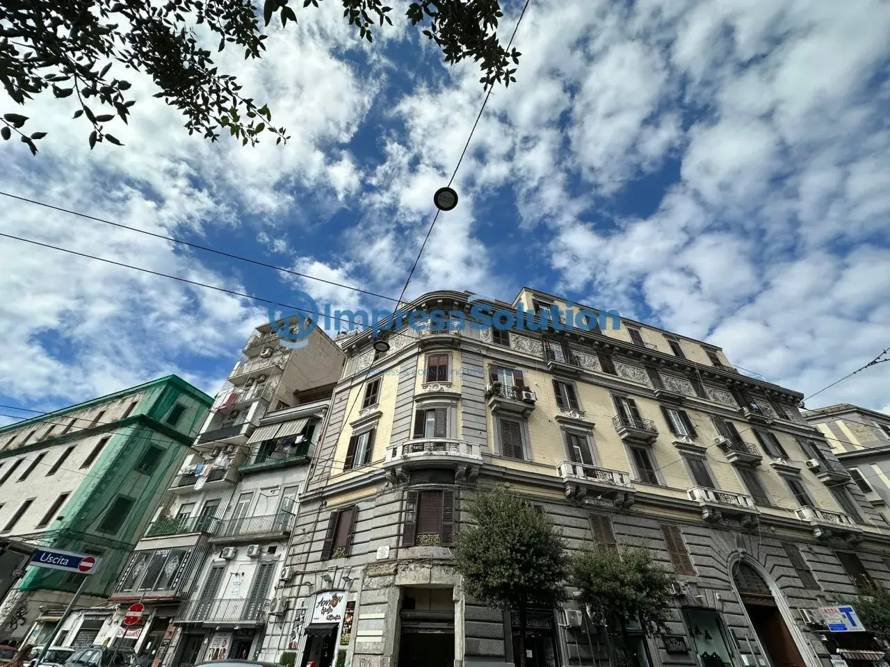 Negozio in Corso Giuseppe Garibaldi, Napoli, {3} - Foto 1