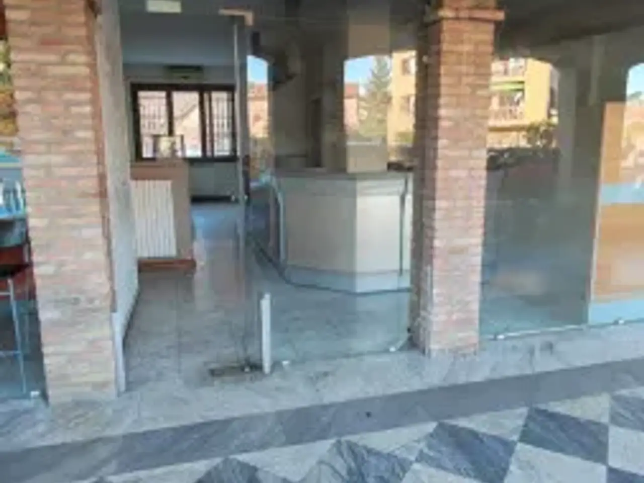 Negozio in Corso della Repubblica, Rivanazzano, {3} - Foto 2